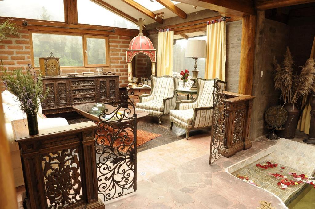 Hacienda Rumiloma by Rotamundos Quito Habitación foto